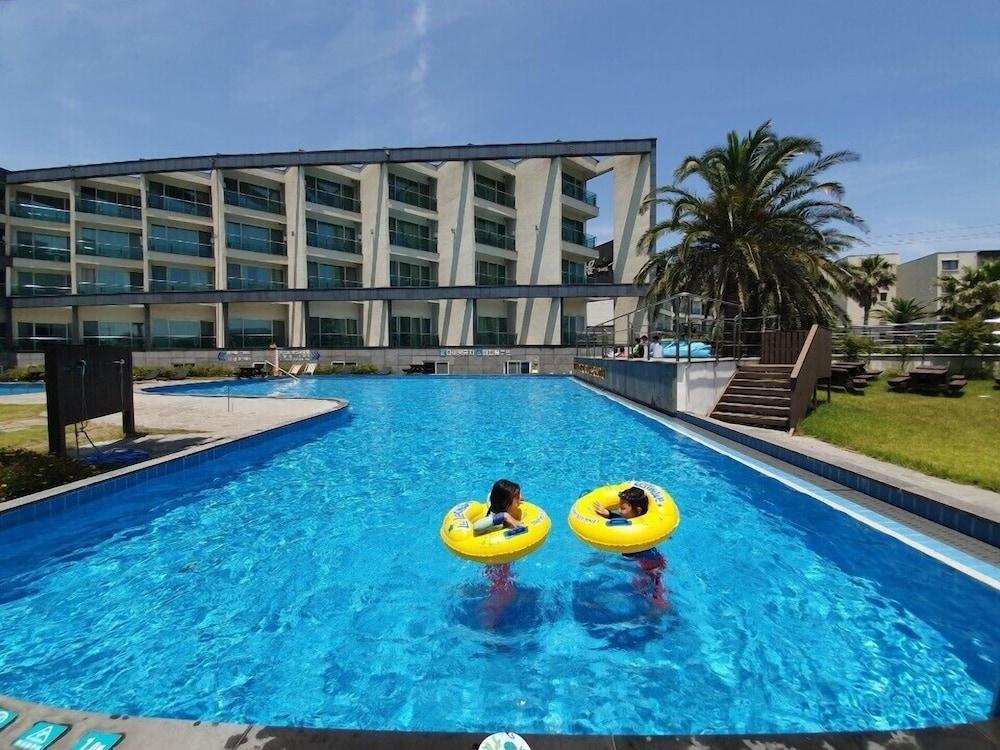 The Four Graces Resort Чеджудо Экстерьер фото