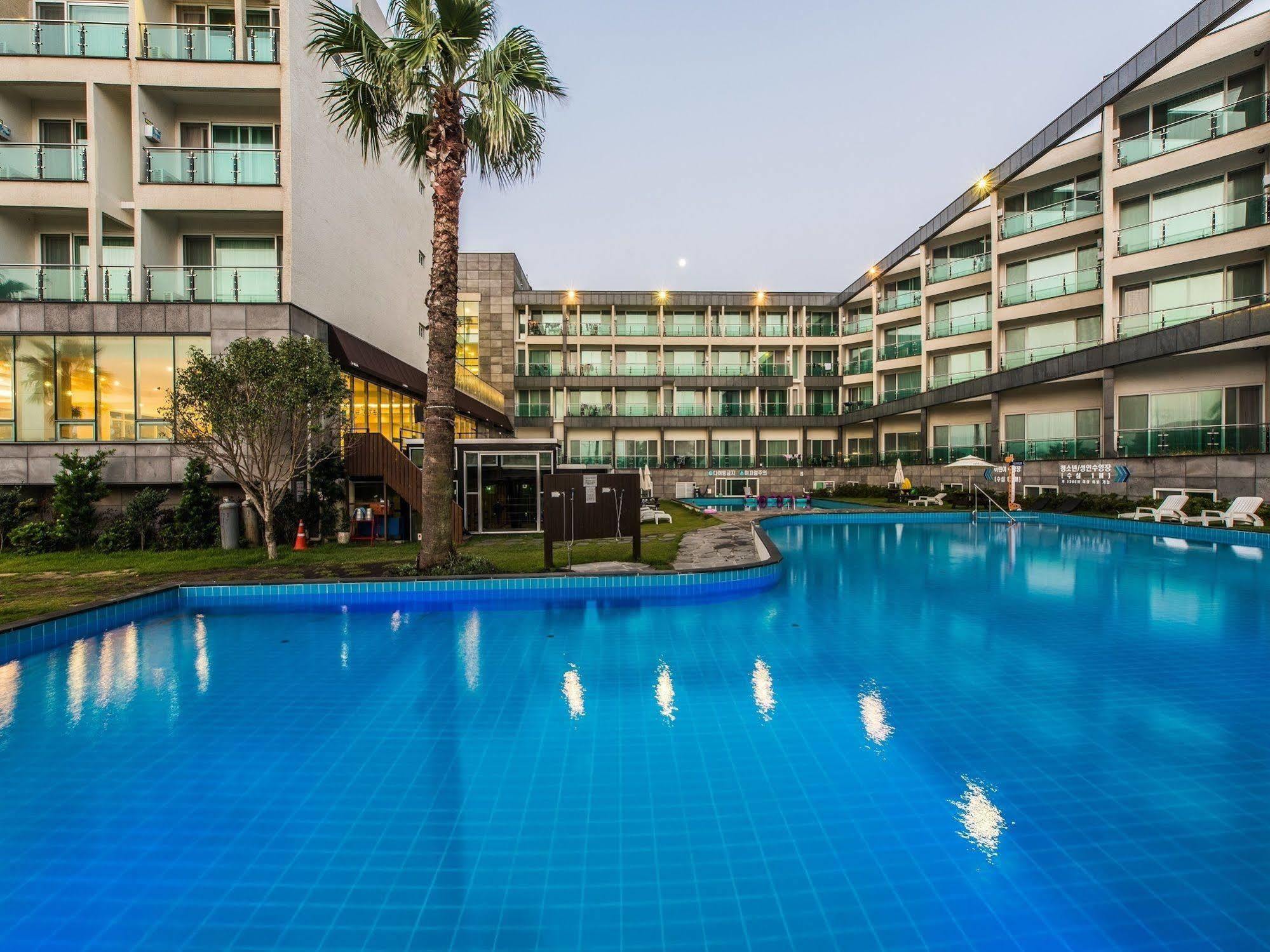 The Four Graces Resort Чеджудо Экстерьер фото
